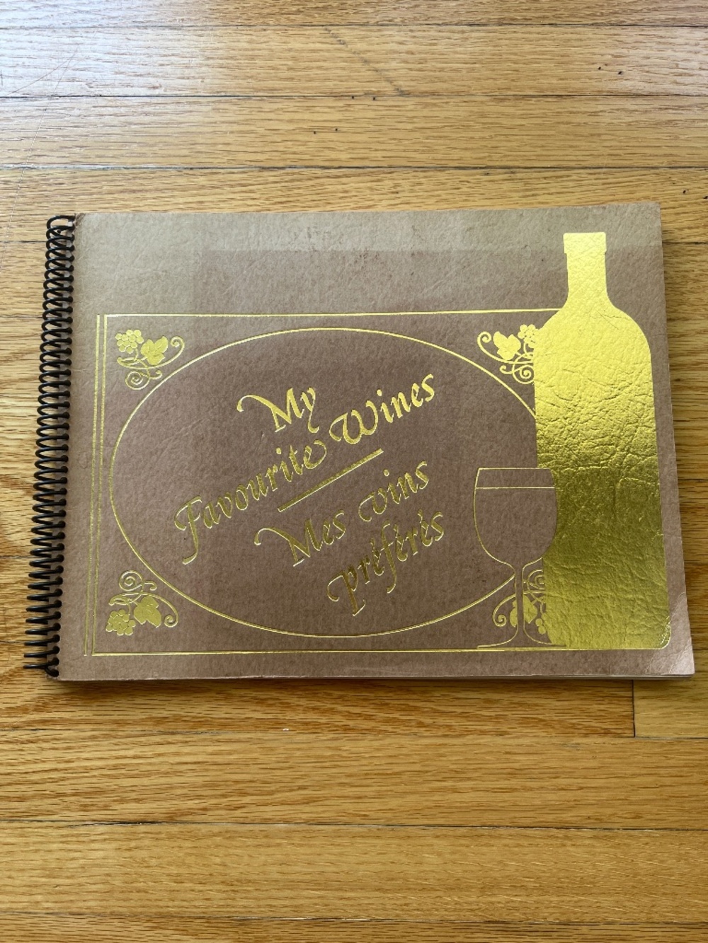 Vintage 80s Favourite Wines Journal Scrapbook Album Book Sommeliers Collectible